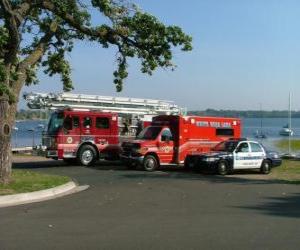 Puzzle Τα οχήματα έκτακτης ανάγκης Πυροσβεστική, ΕΚΑΒ και την Αστυνομία